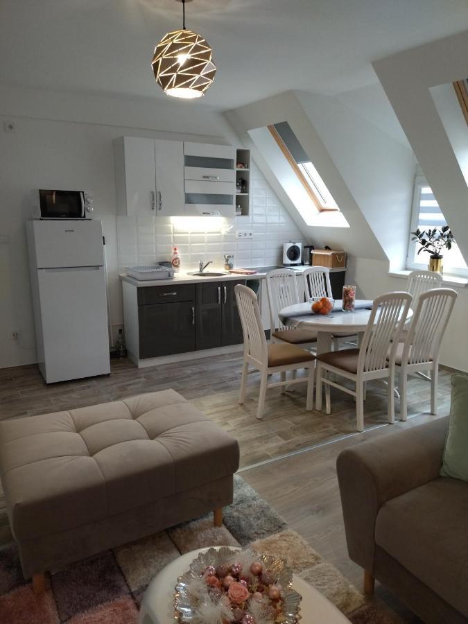Valentin Apartman Mako Exterior photo